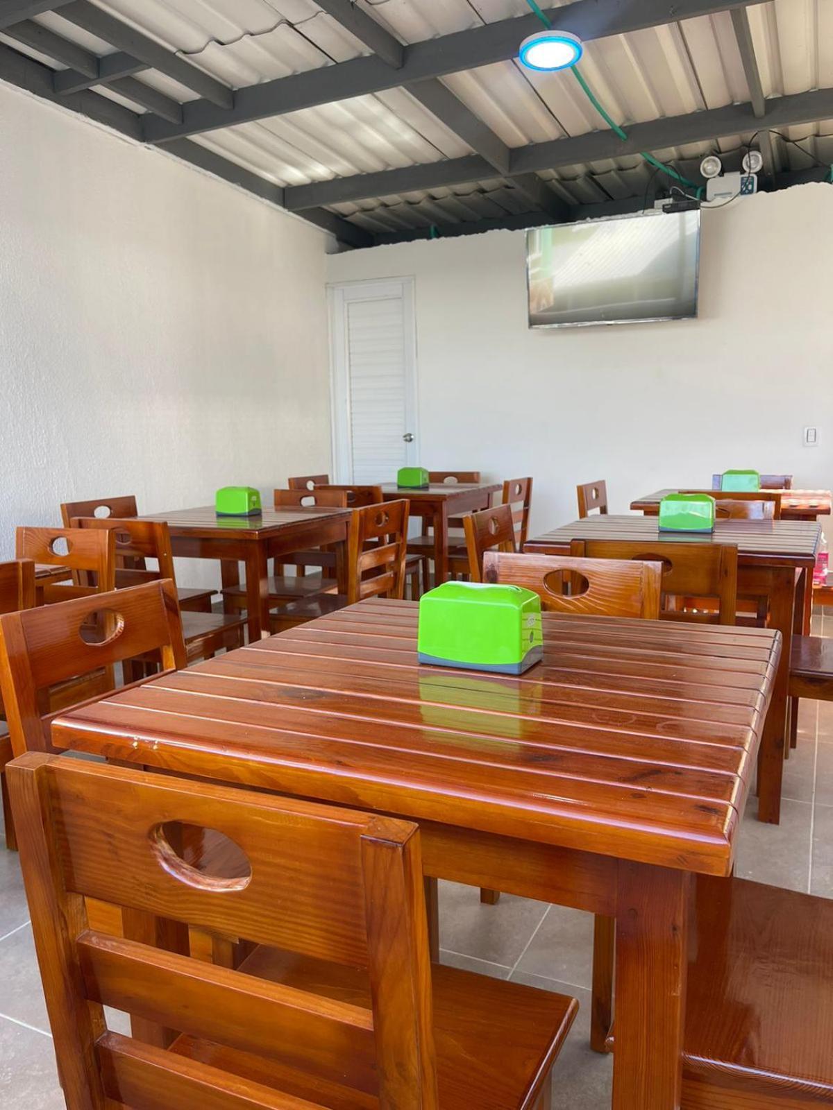 Posada Three Cay Suites Rocky Point Екстер'єр фото